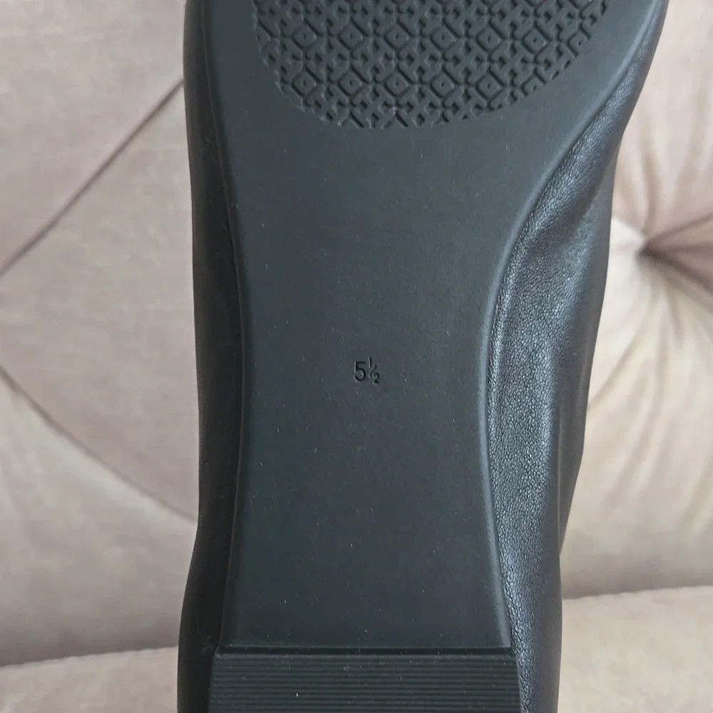 Tory Burch Everly Ballet Flats, Black Nappa Leather/Patent Leather, Size 5.5 - Picture 9 of 11